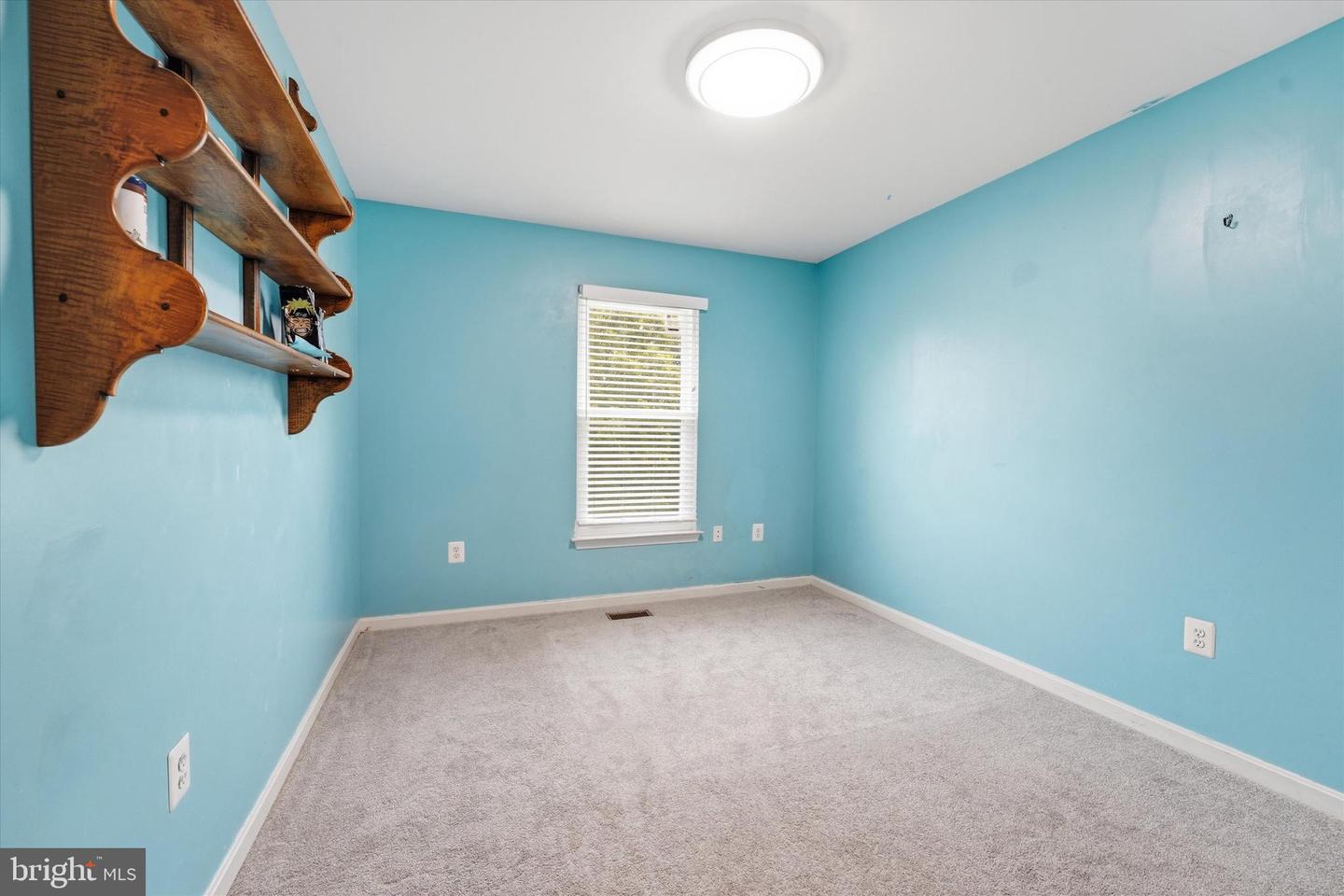 2402 Shaker Ln Property Photo 38