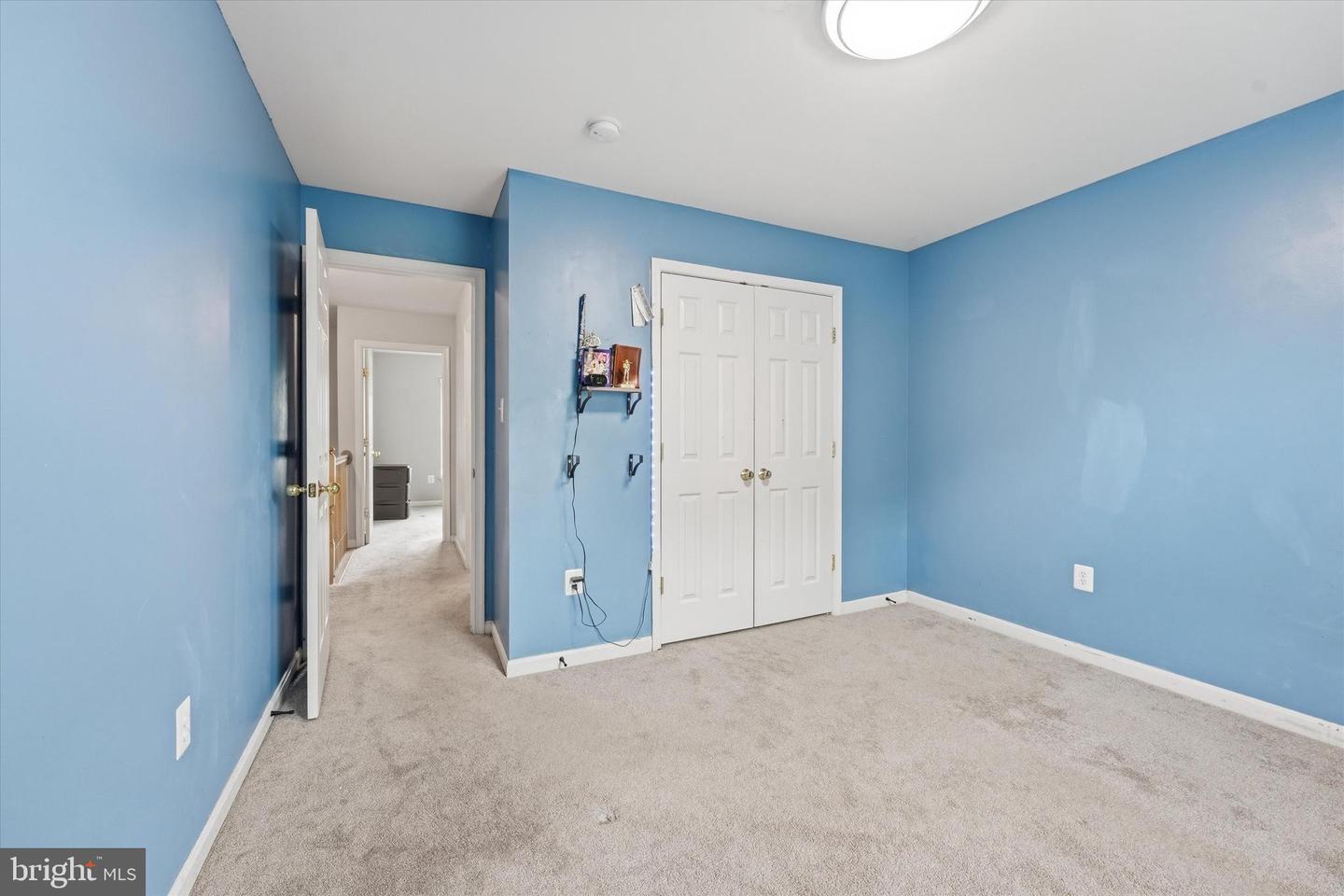 2402 Shaker Ln Property Photo 41