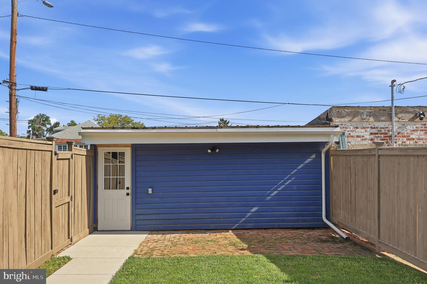 225 W South St Property Photo 59