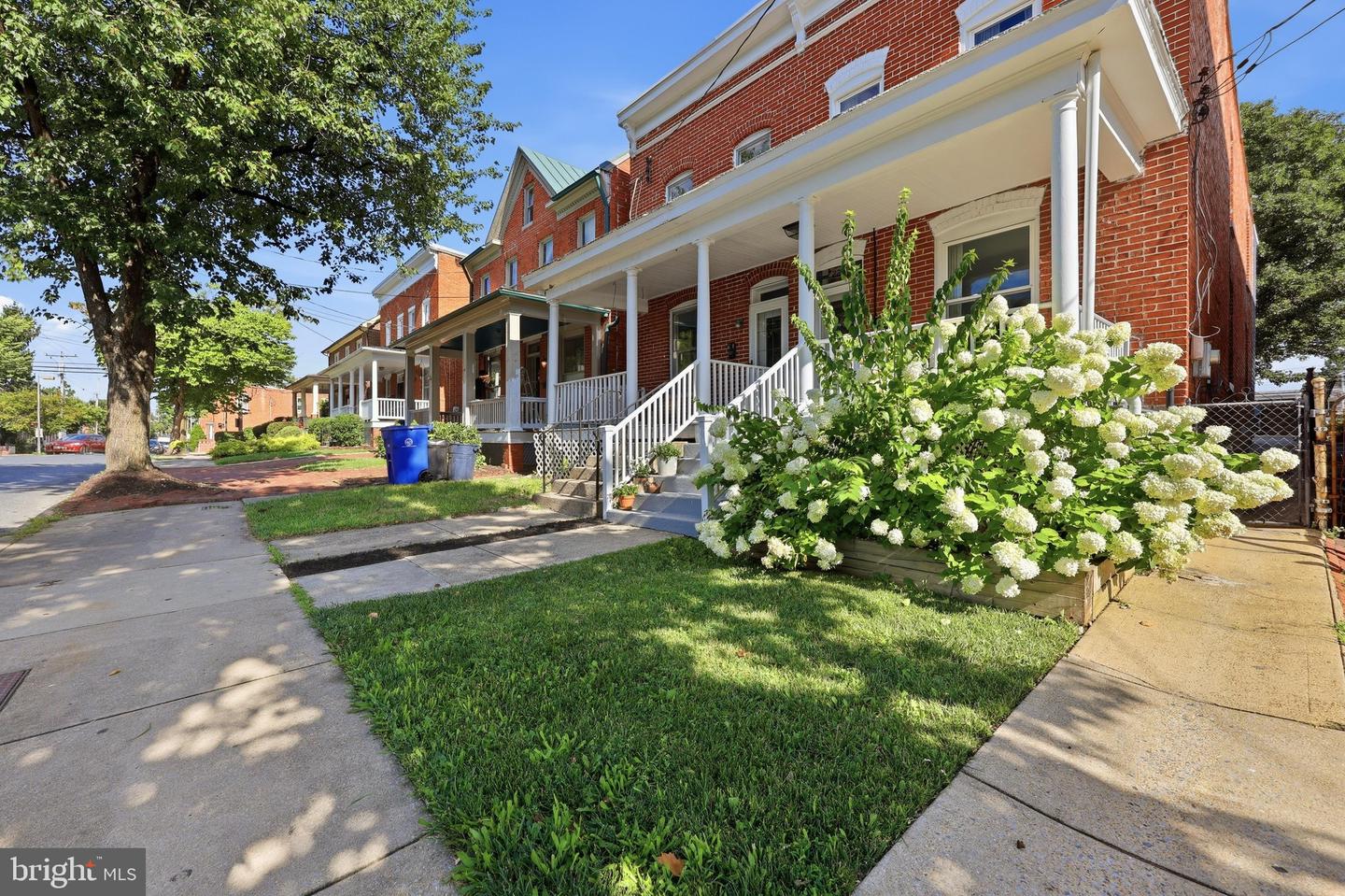225 W South St Property Photo 65