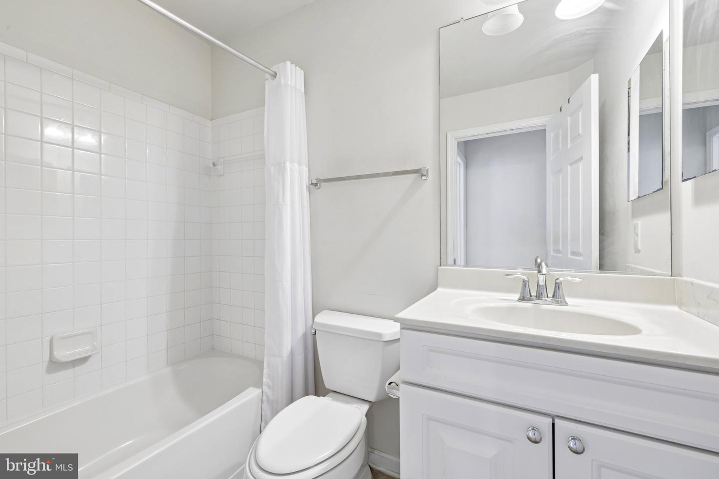 6185 Murray Ter Property Photo 16