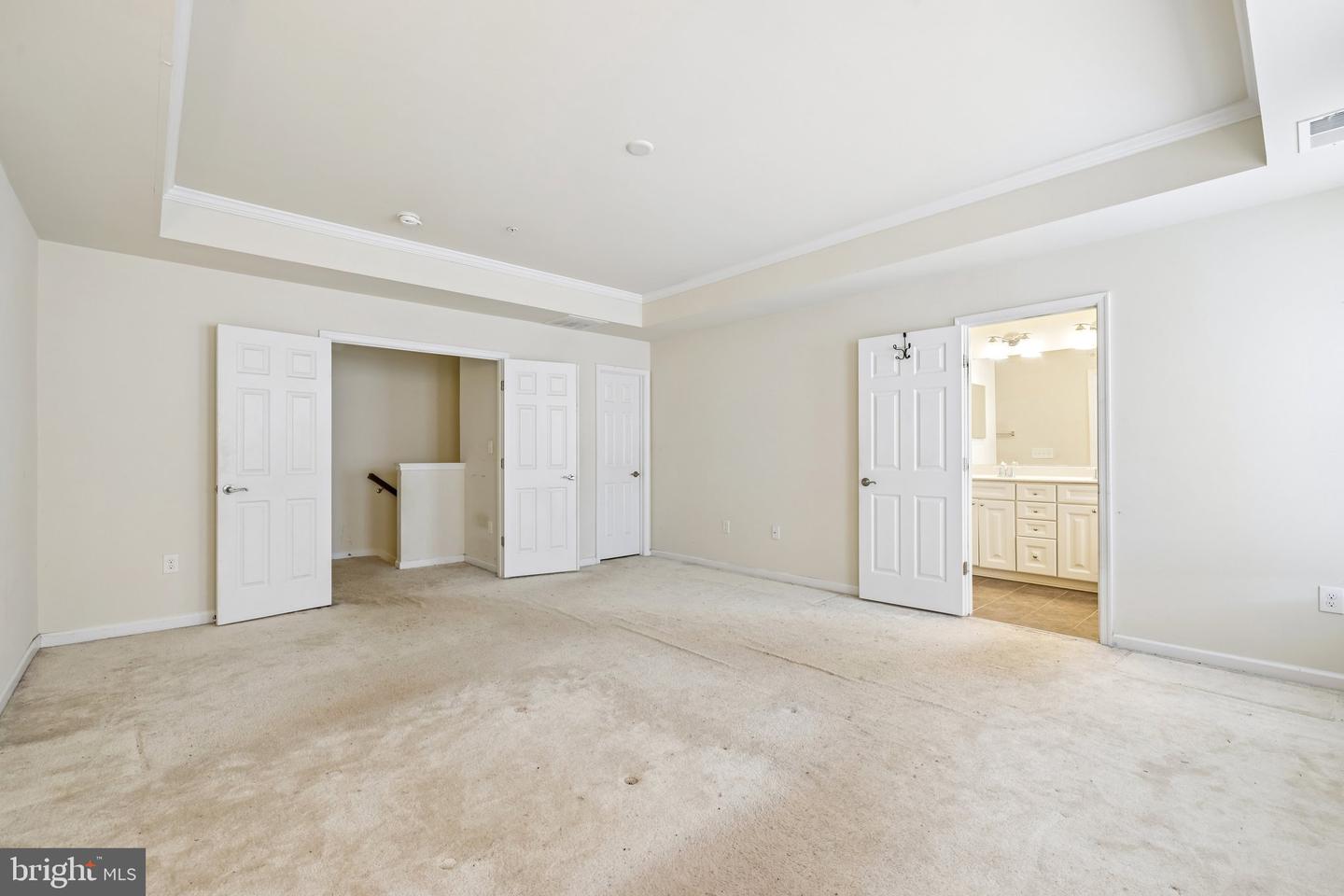 6185 Murray Ter Property Photo 23