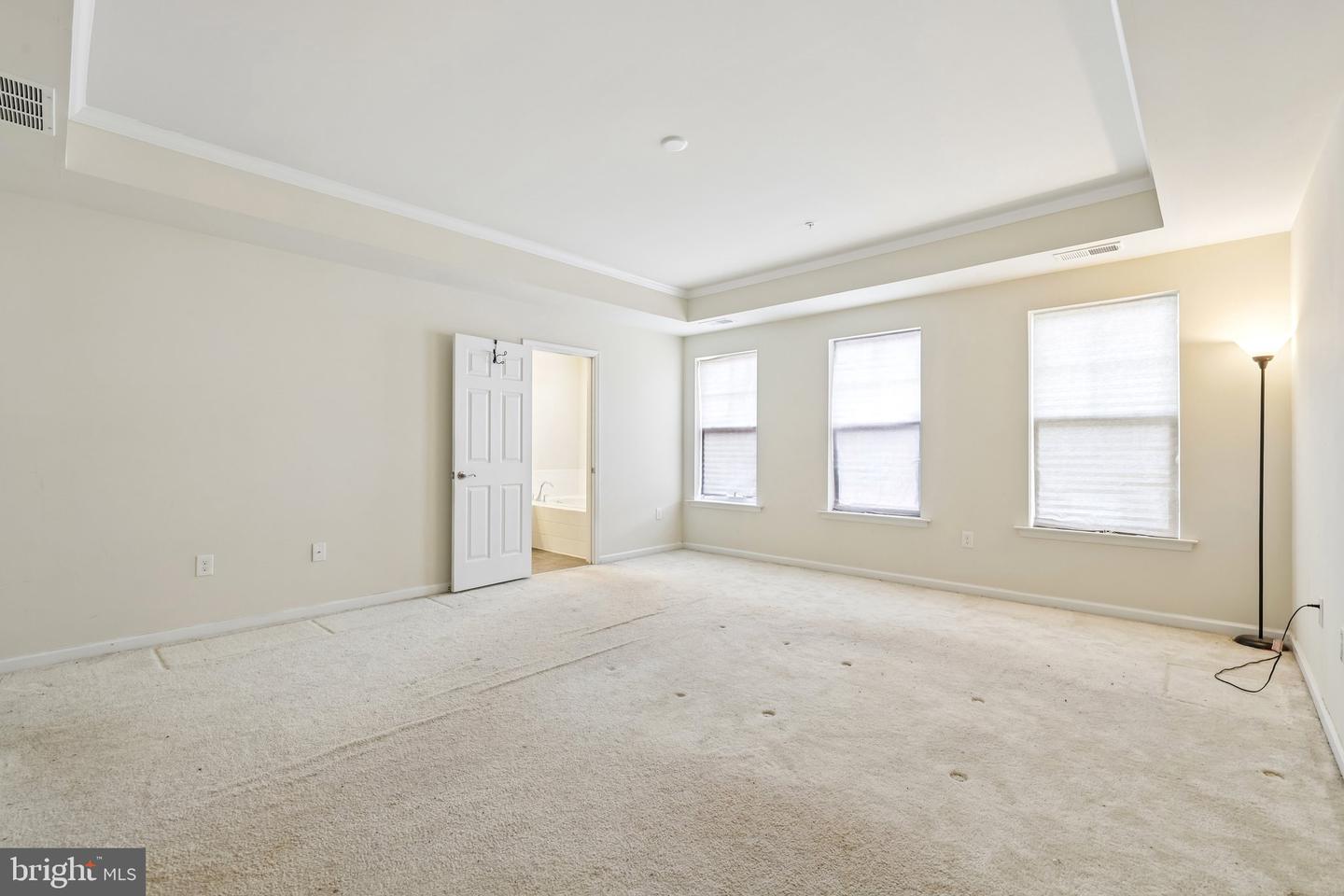 6185 Murray Ter Property Photo 24