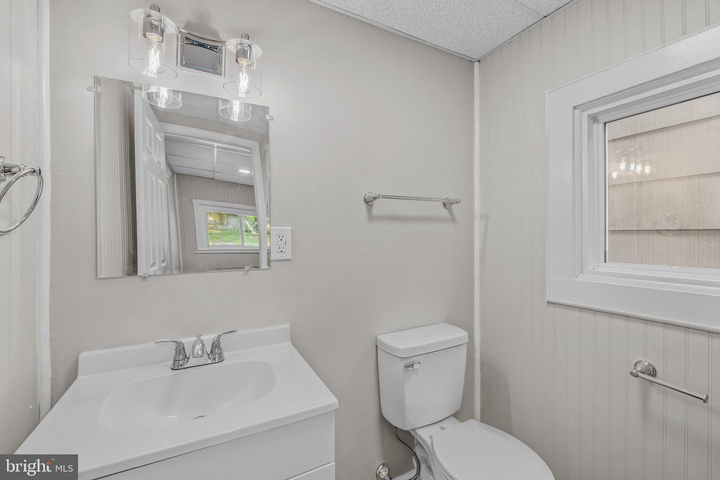 507 E Potomac St E Property Photo 18