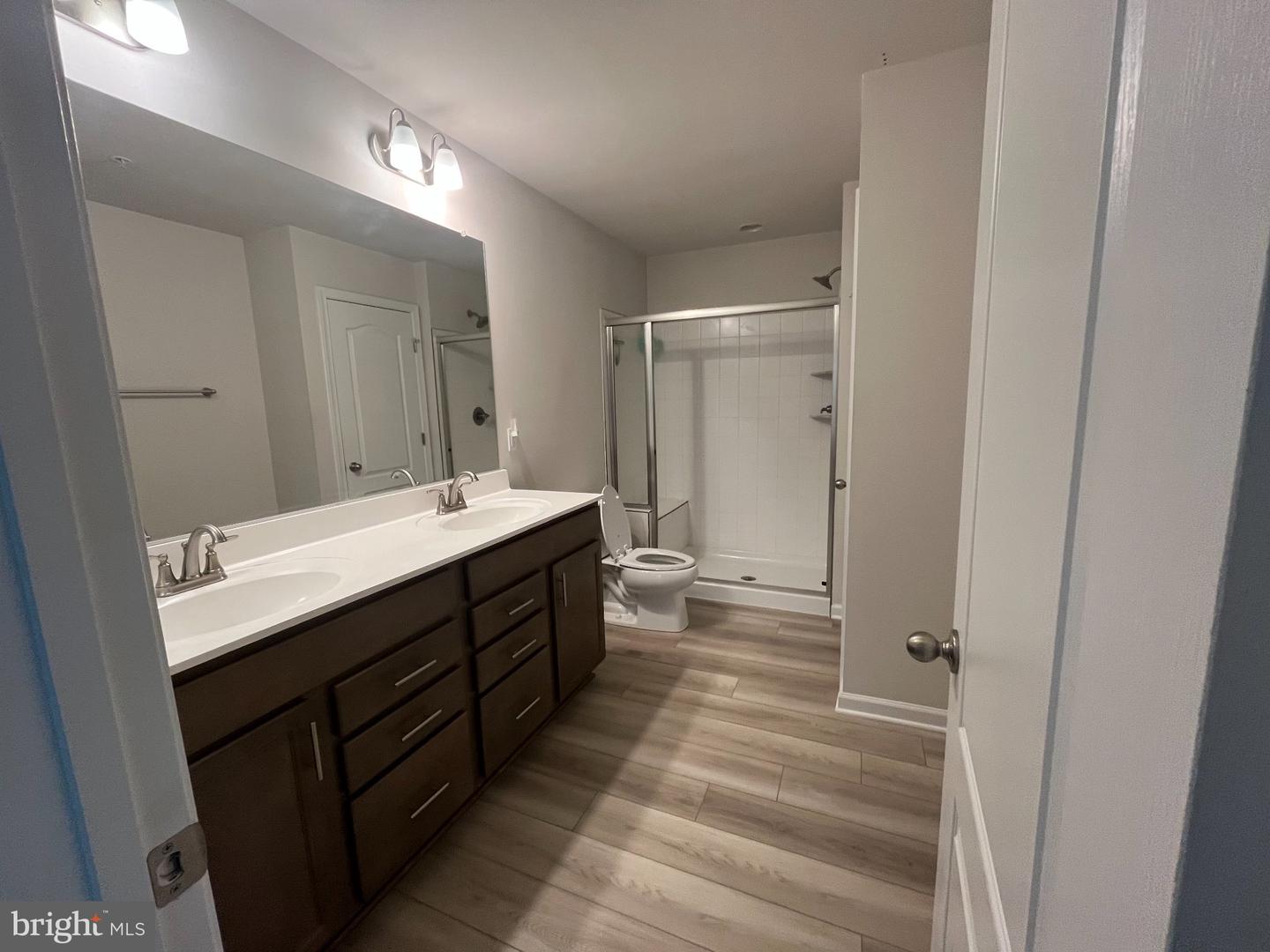 1726 Evansberry Dr Property Photo 9