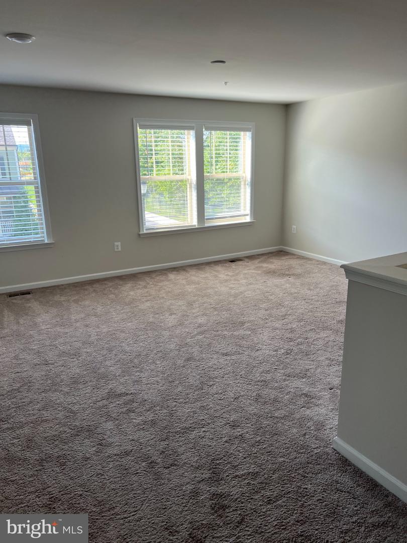 1726 Evansberry Dr Property Photo 11