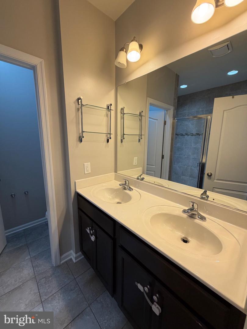 2721 Egret Way Property Photo 4