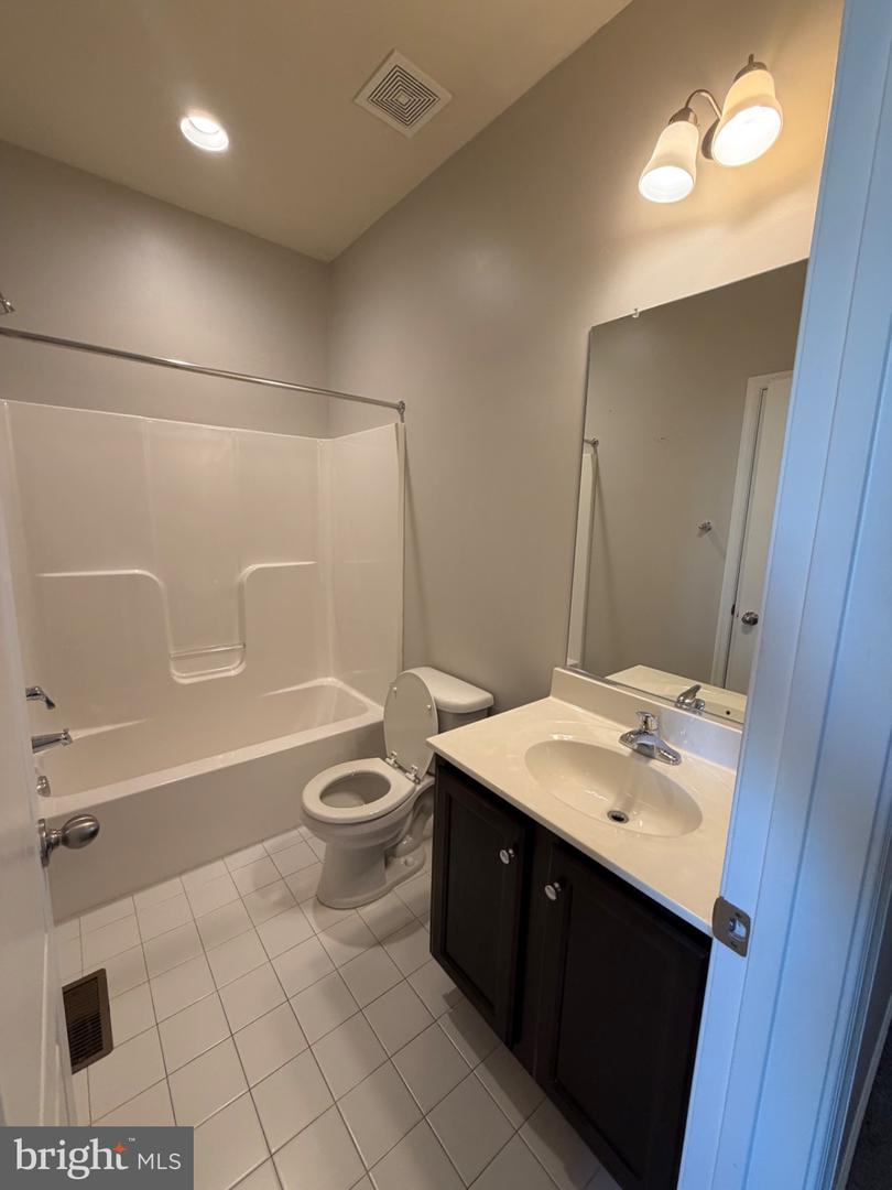 2721 Egret Way Property Photo 6