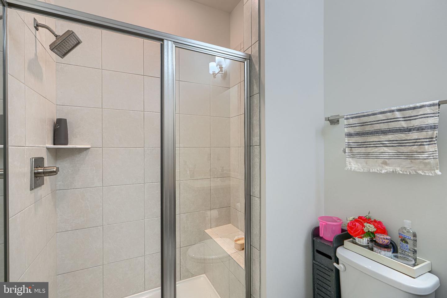 7142 Starmount Way Property Photo 36
