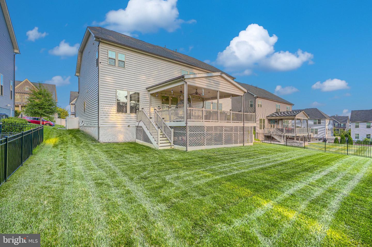 7142 Starmount Way Property Photo 84