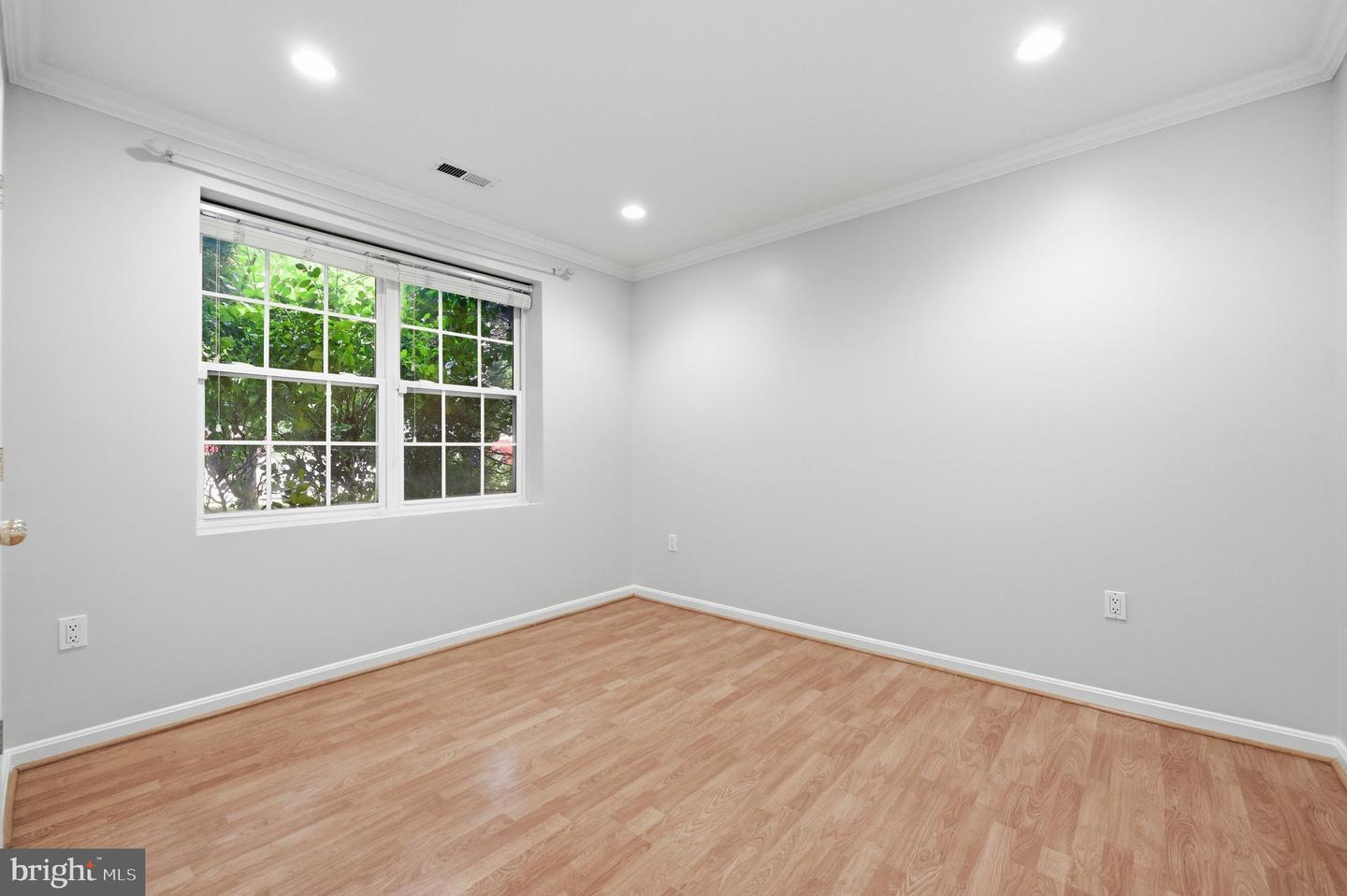 3717 Singleton Ter Property Photo 31