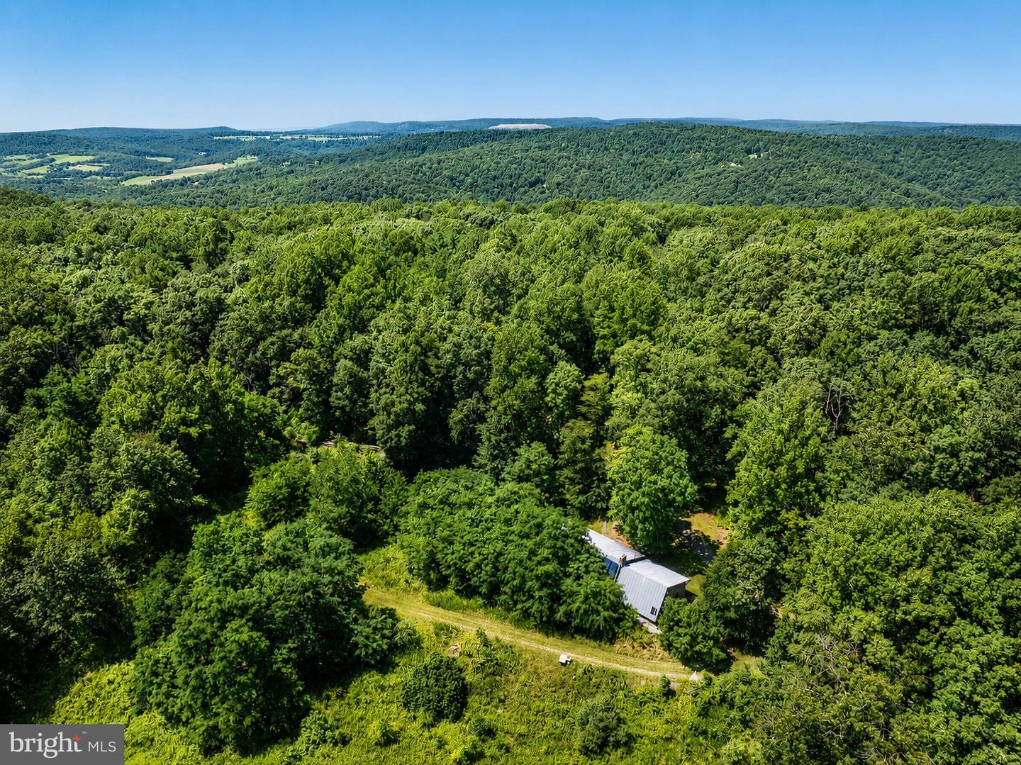 MDFR2086990 Property Photo 1