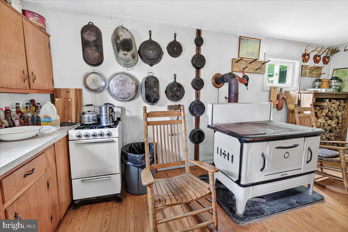 MDFR2086990 Property Photo 27