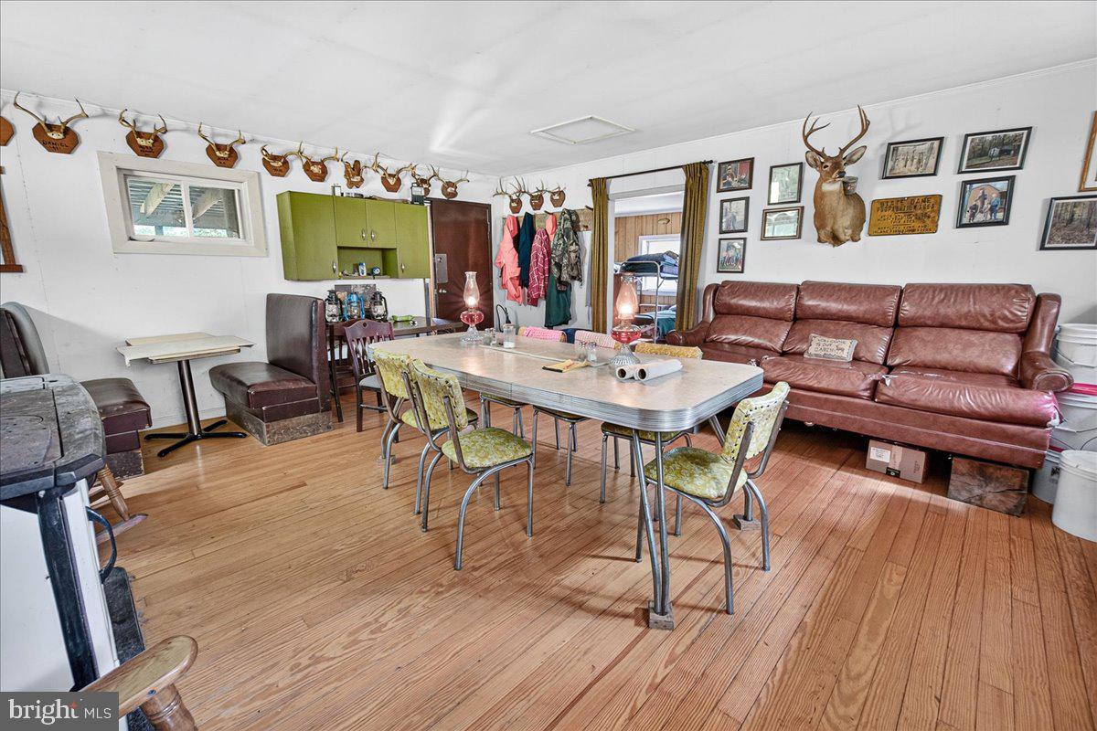 MDFR2086990 Property Photo 29