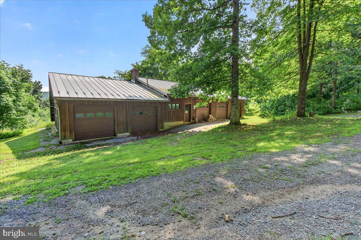 MDFR2086990 Property Photo 39
