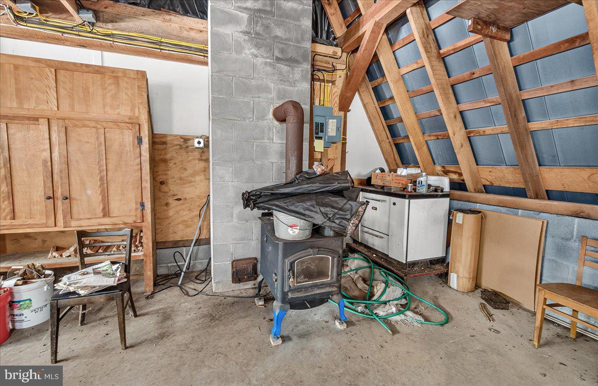MDFR2086990 Property Photo 55