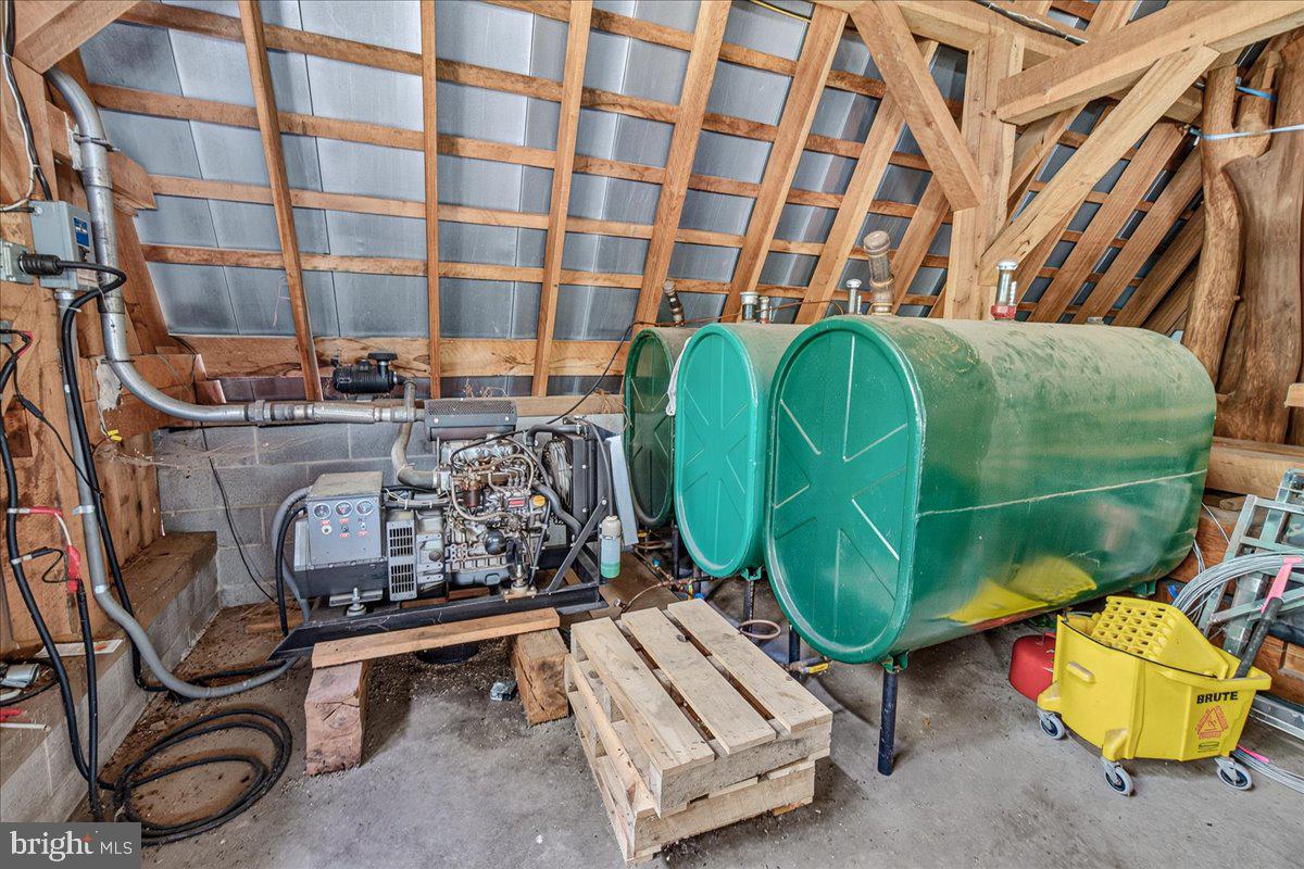 MDFR2086990 Property Photo 58