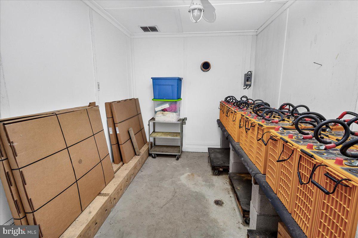 MDFR2086990 Property Photo 63