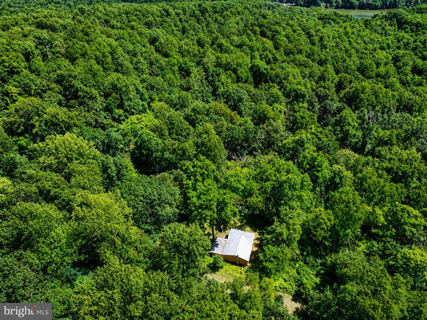 MDFR2086990 Property Photo 128