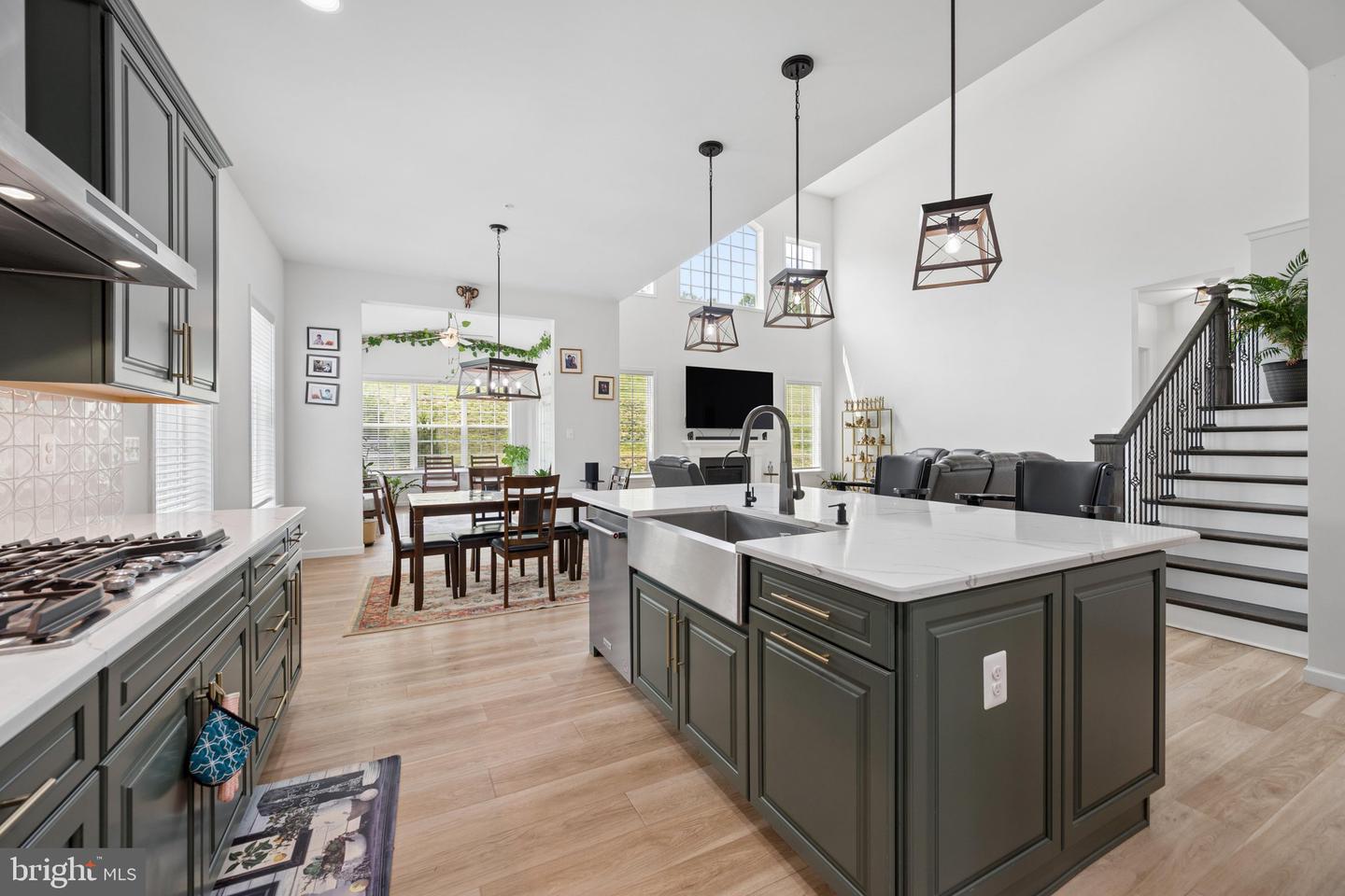 2746 Scarecrow Ter Property Photo 13