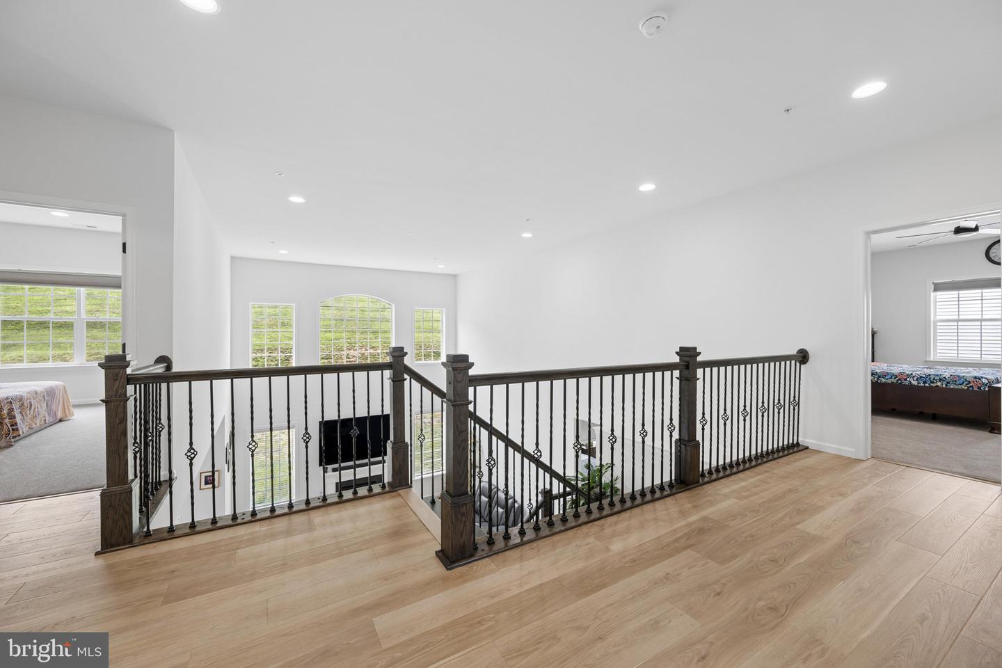 2746 Scarecrow Ter Property Photo 36