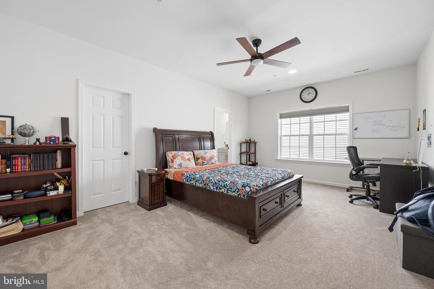 2746 Scarecrow Ter Property Photo 38