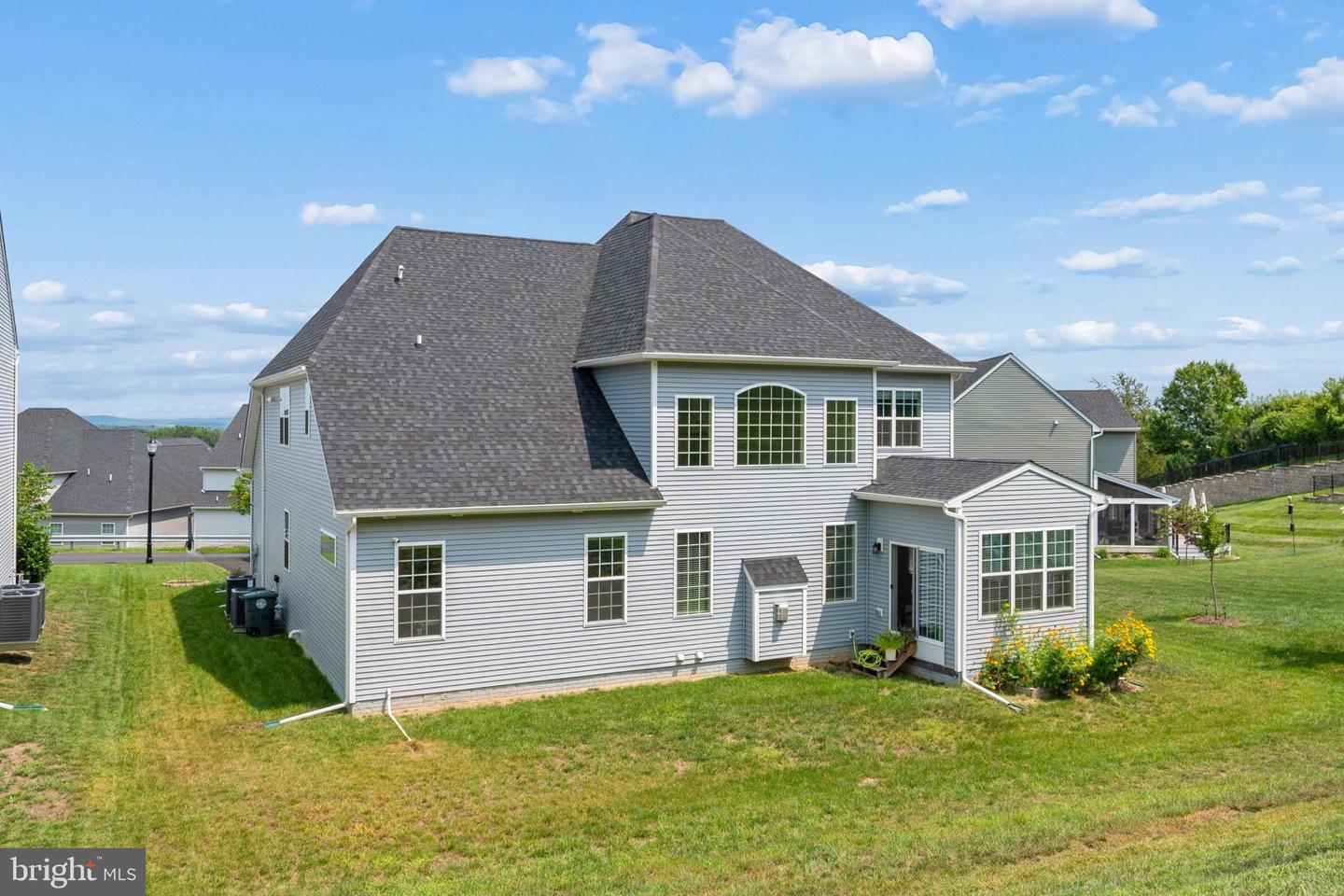 2746 Scarecrow Ter Property Photo 60