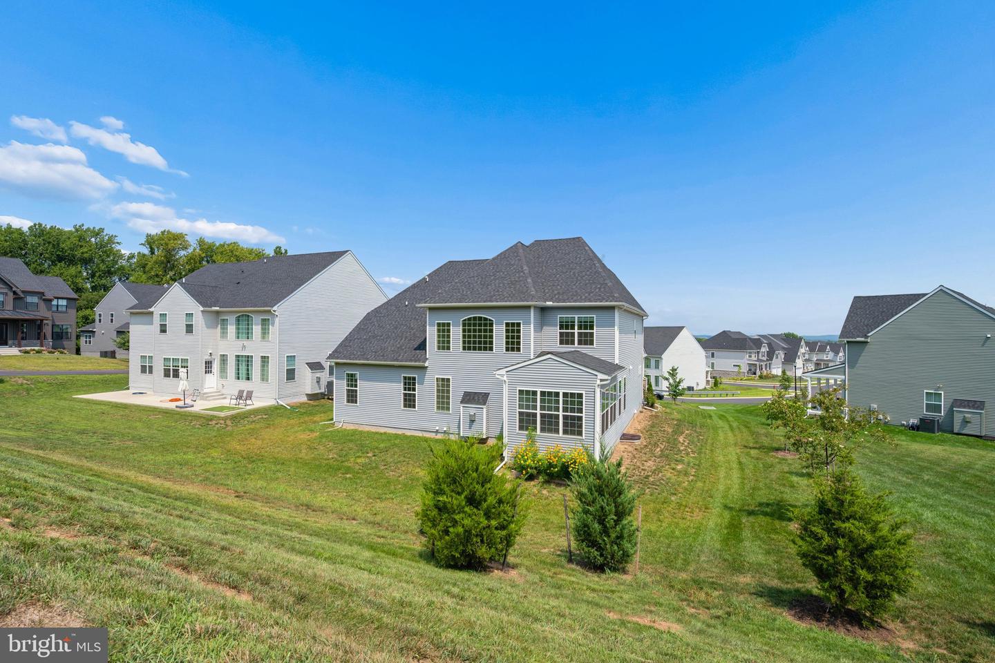 2746 Scarecrow Ter Property Photo 64