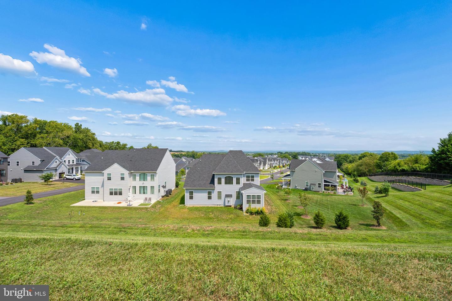 2746 Scarecrow Ter Property Photo 65