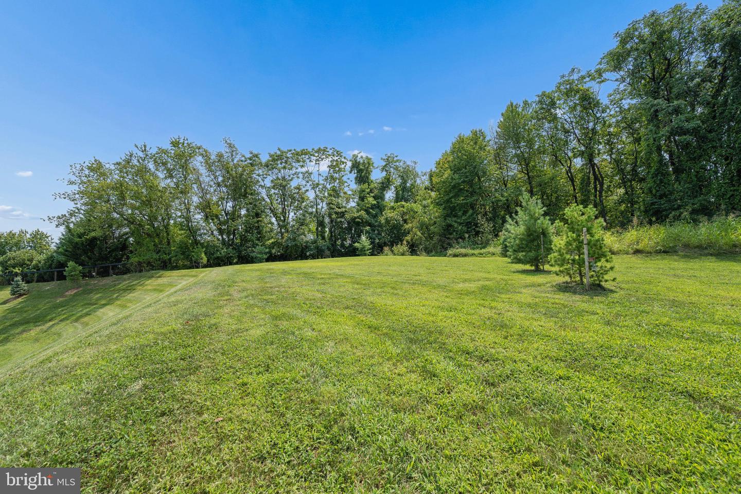 2746 Scarecrow Ter Property Photo 66