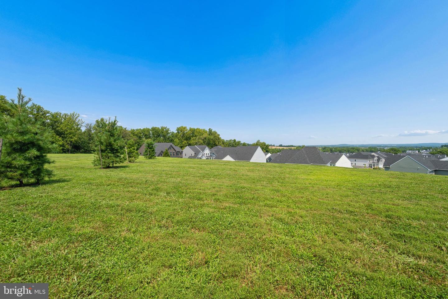2746 Scarecrow Ter Property Photo 67