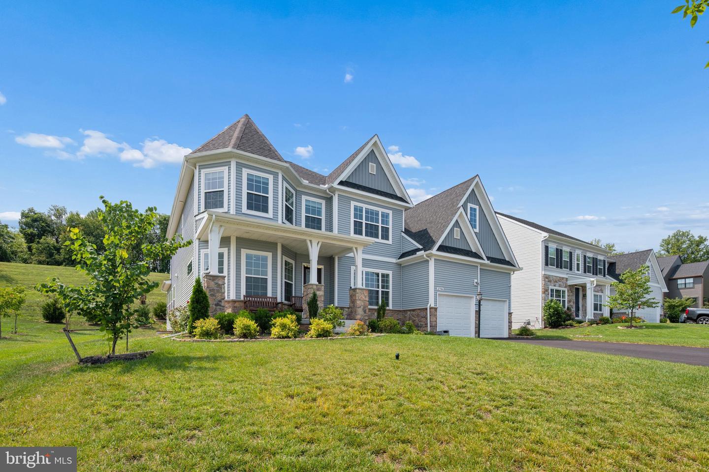 2746 Scarecrow Ter Property Photo 69