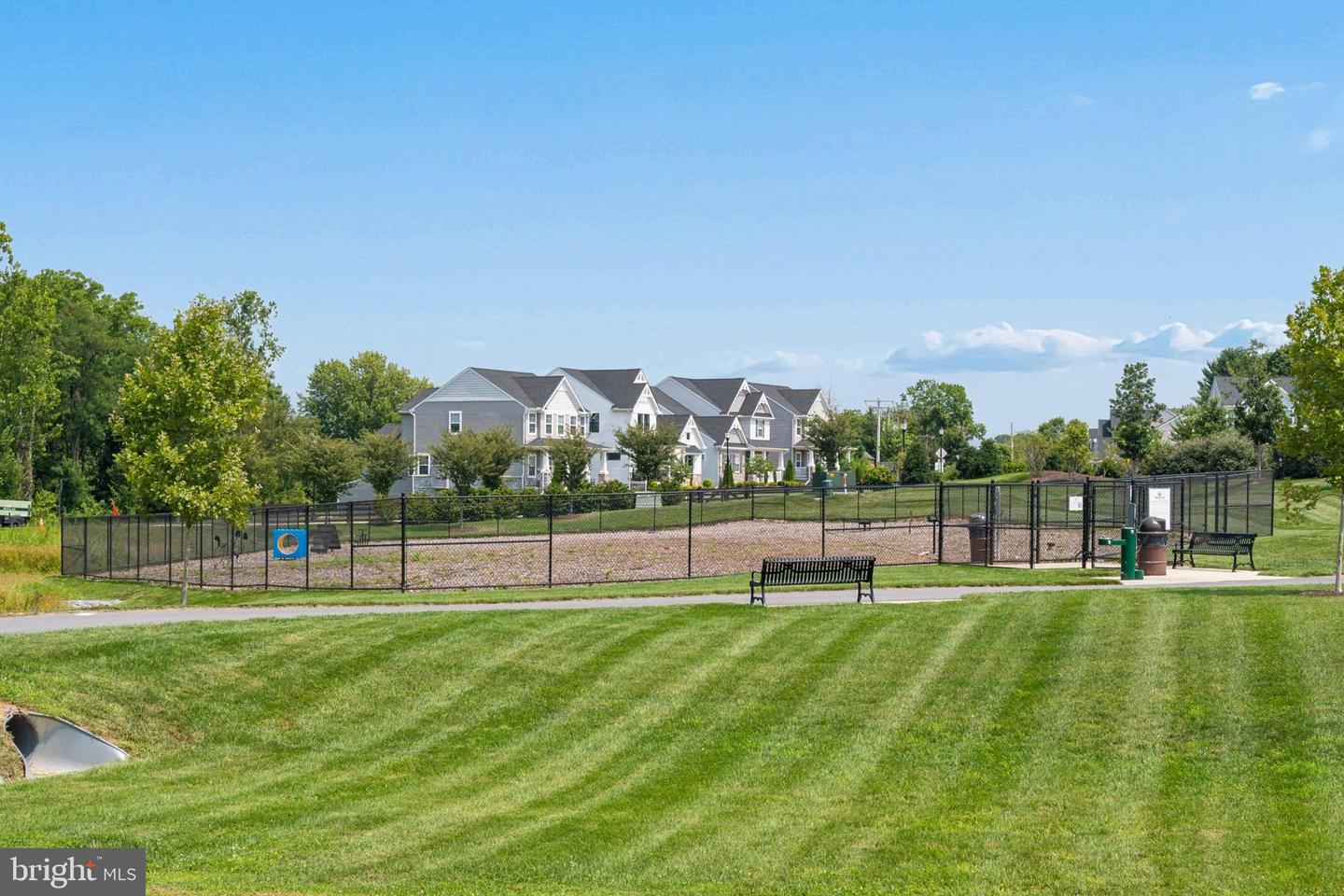 2746 Scarecrow Ter Property Photo 80