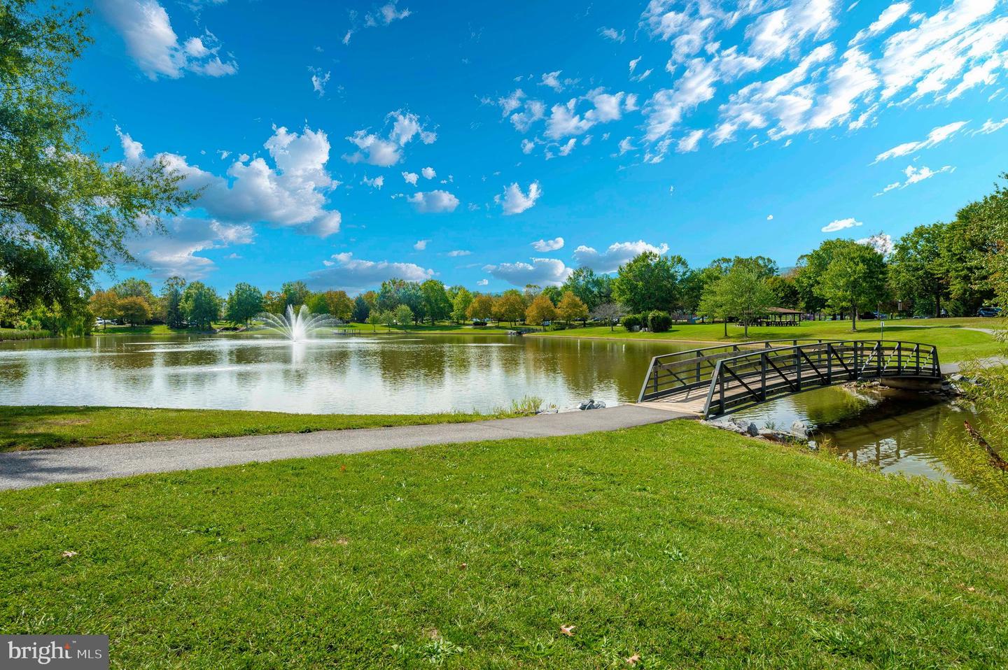 2746 Scarecrow Ter Property Photo 89