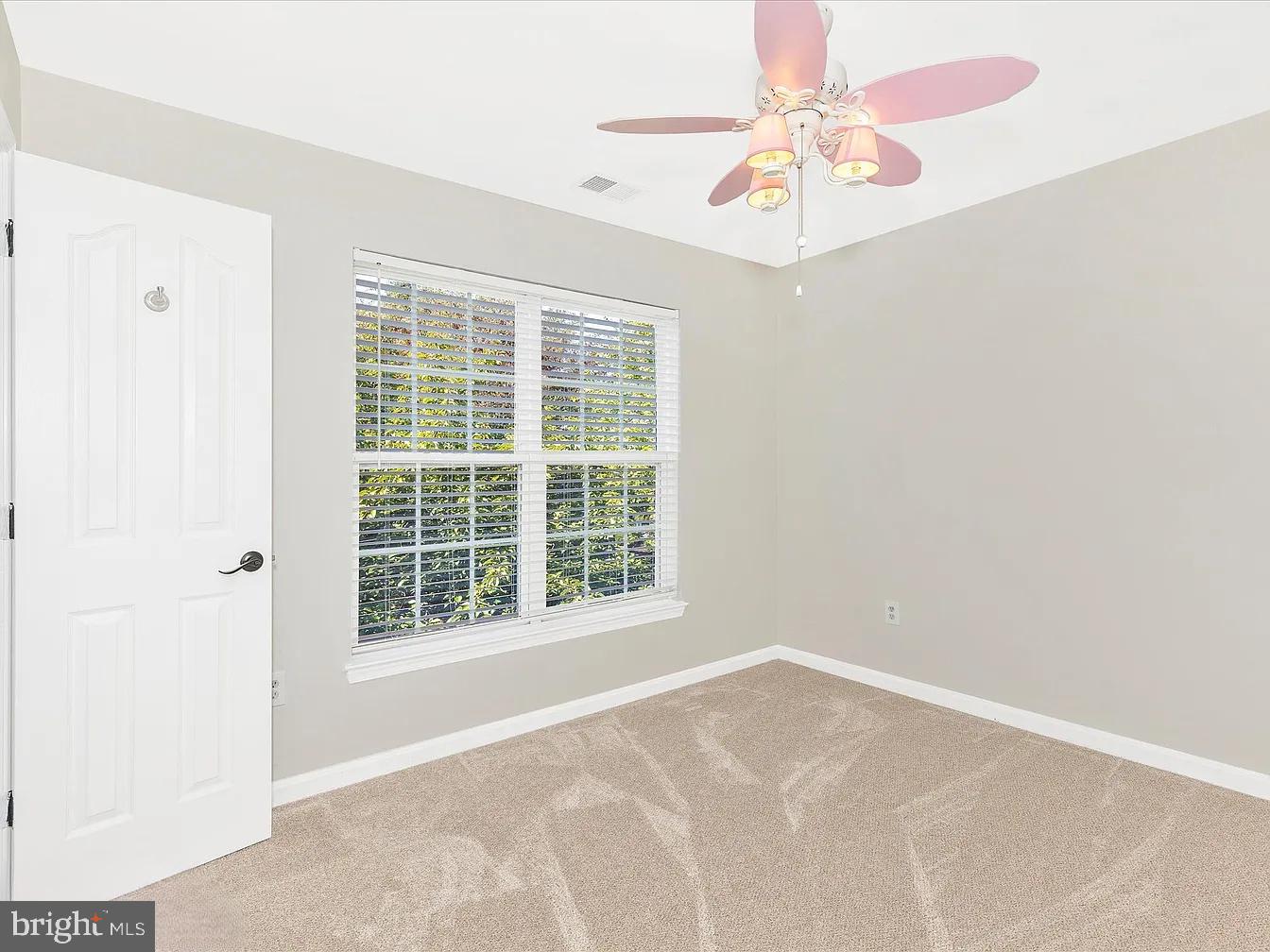 1713 Dearbought Drive Property Photo 28