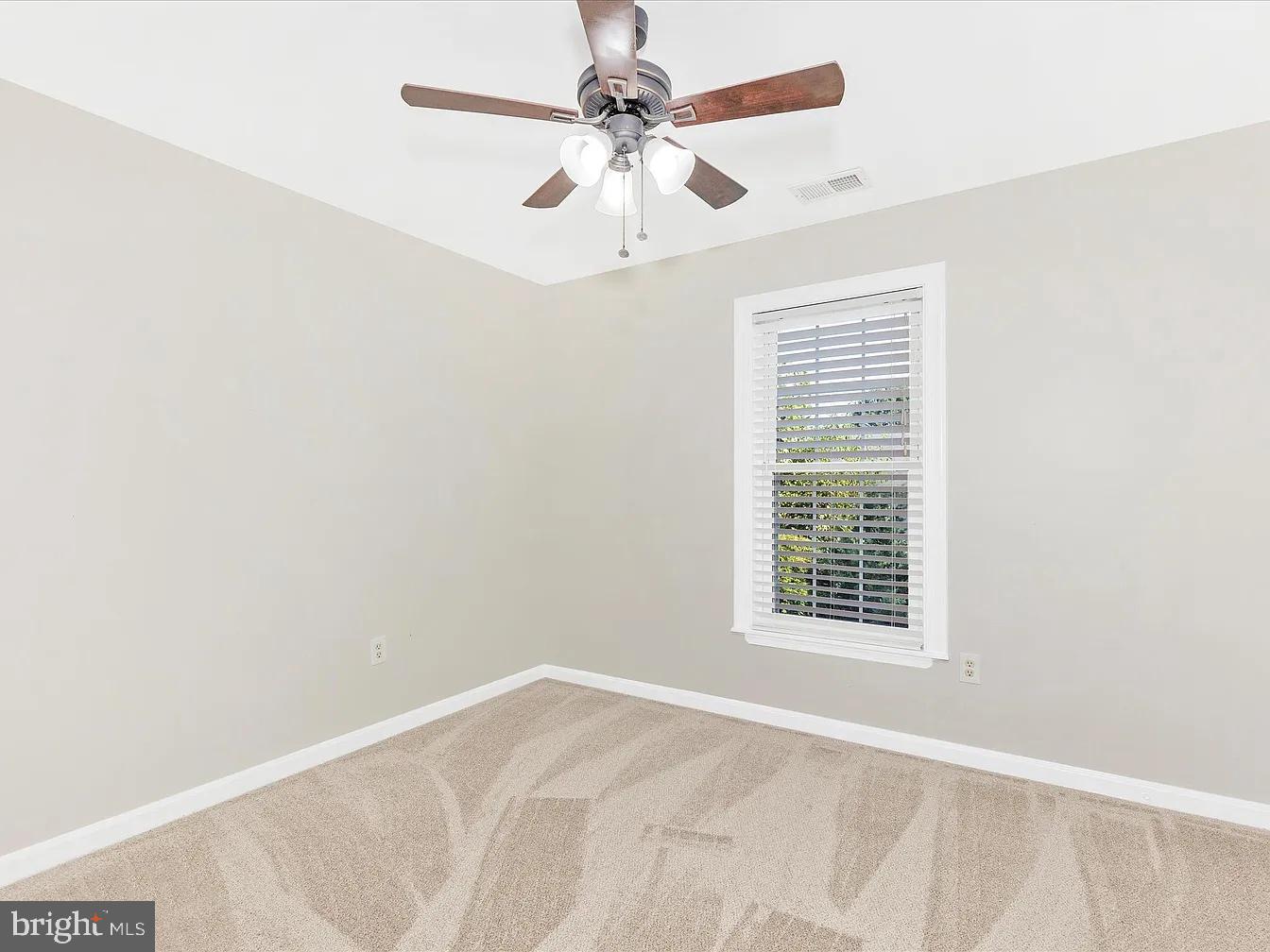 1713 Dearbought Drive Property Photo 29
