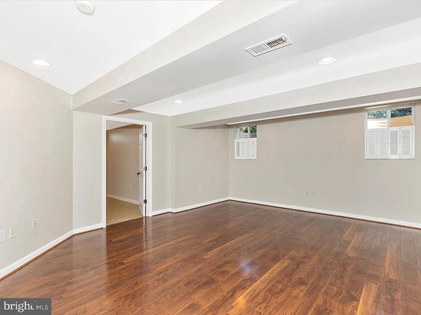 1713 Dearbought Drive Property Photo 31