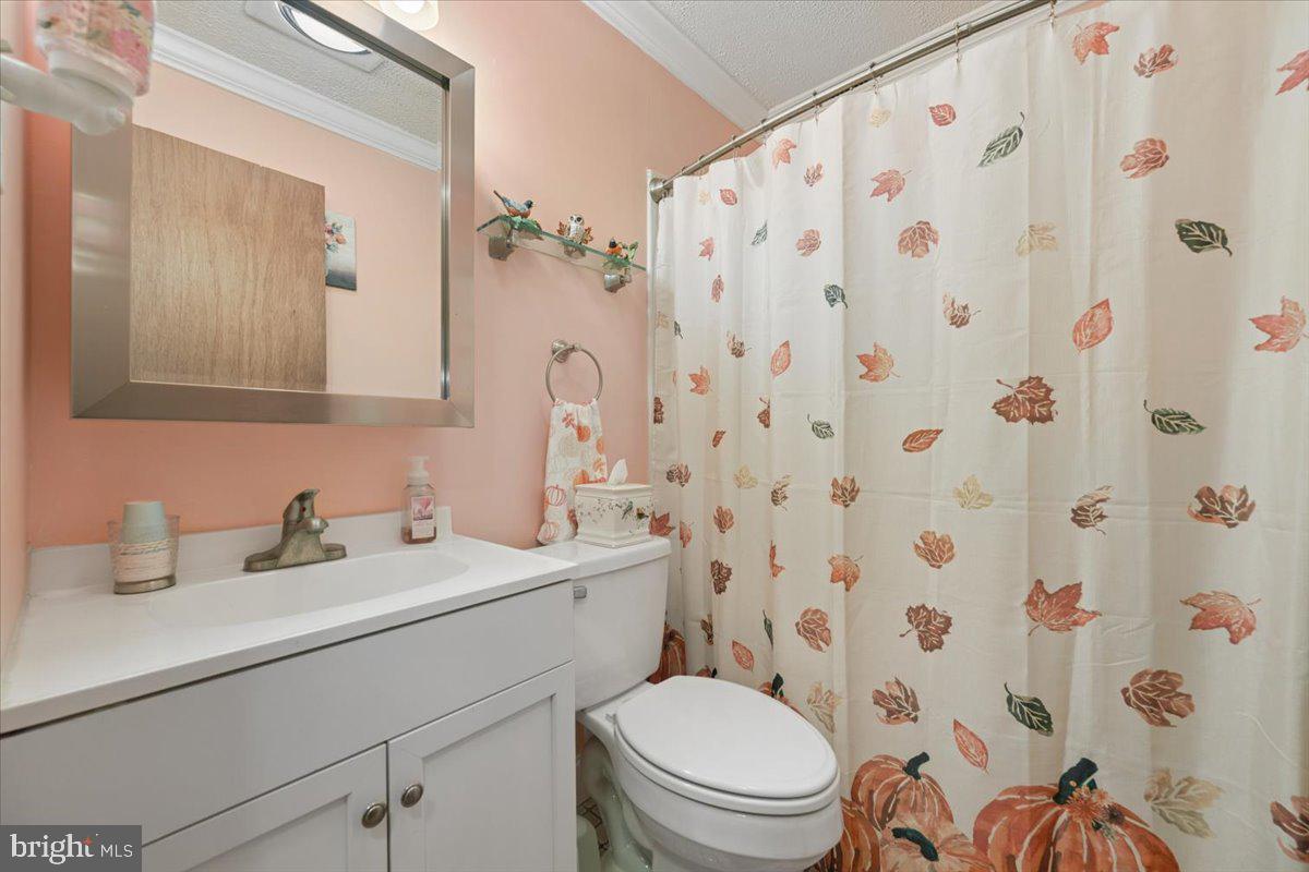 5601 Calvert Dr Property Photo 29