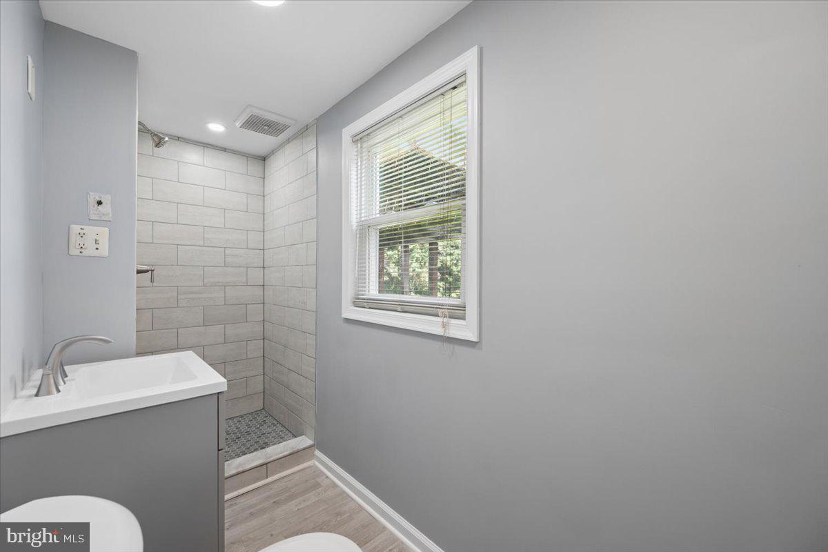 5601 Calvert Dr Property Photo 31