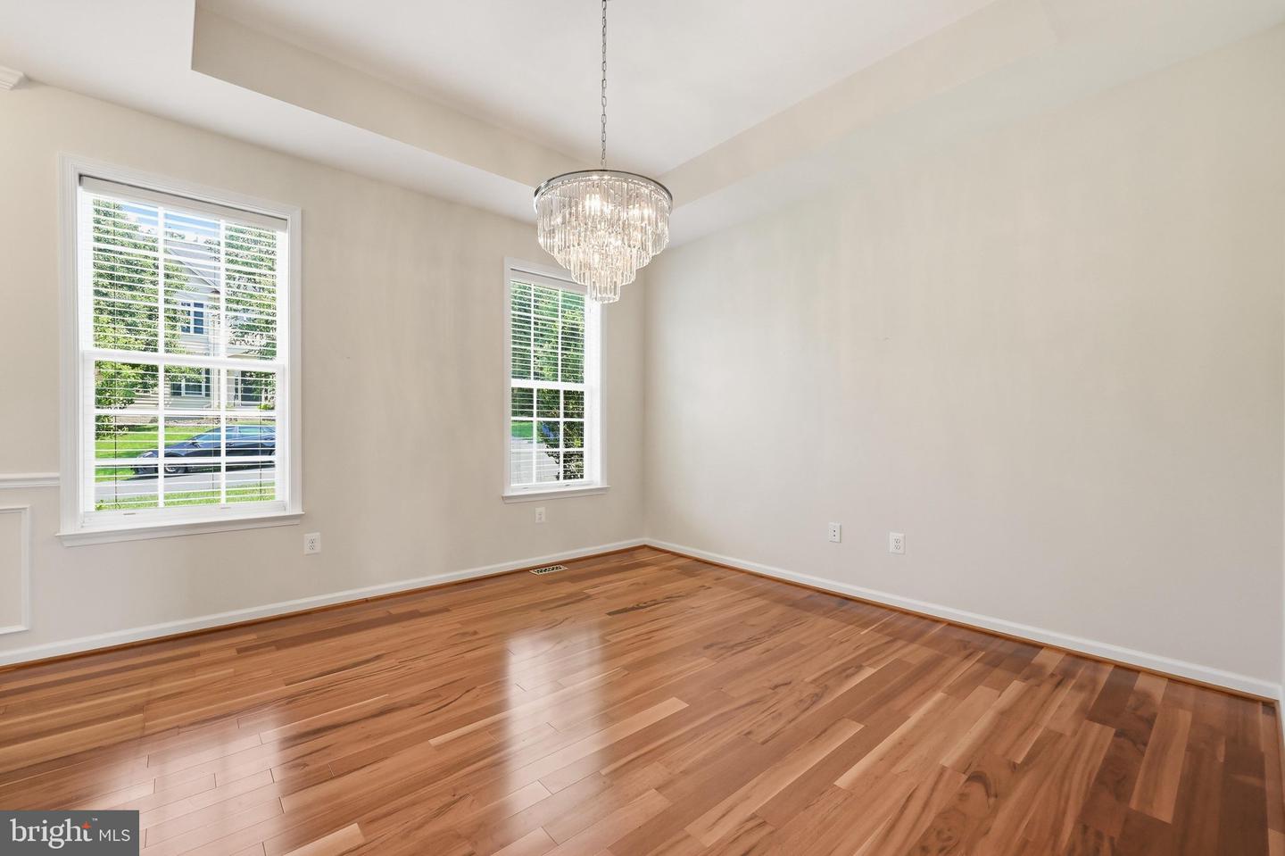 6882 Woodrise Rd Property Photo 11