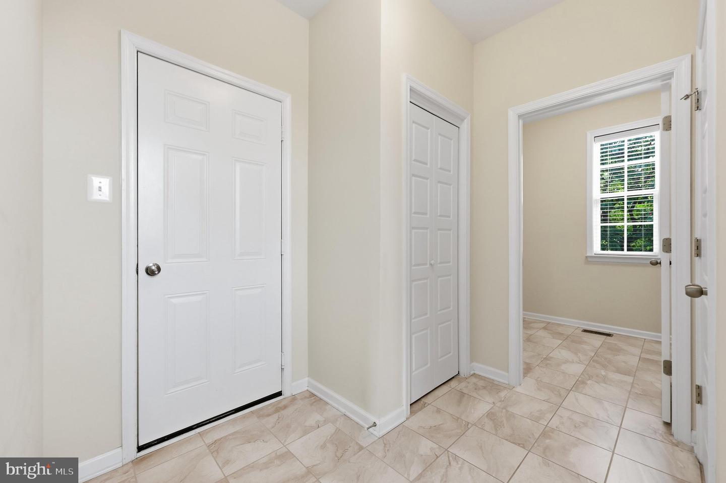 6882 Woodrise Rd Property Photo 19