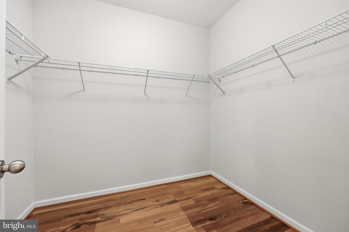 6882 Woodrise Rd Property Photo 29
