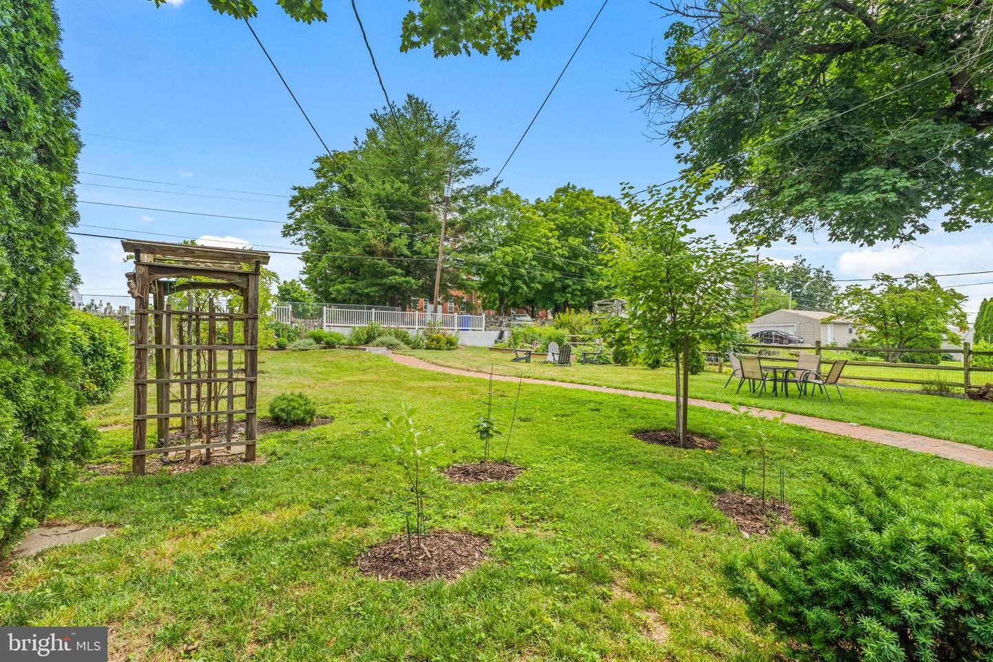 113 E Main St Property Photo 65