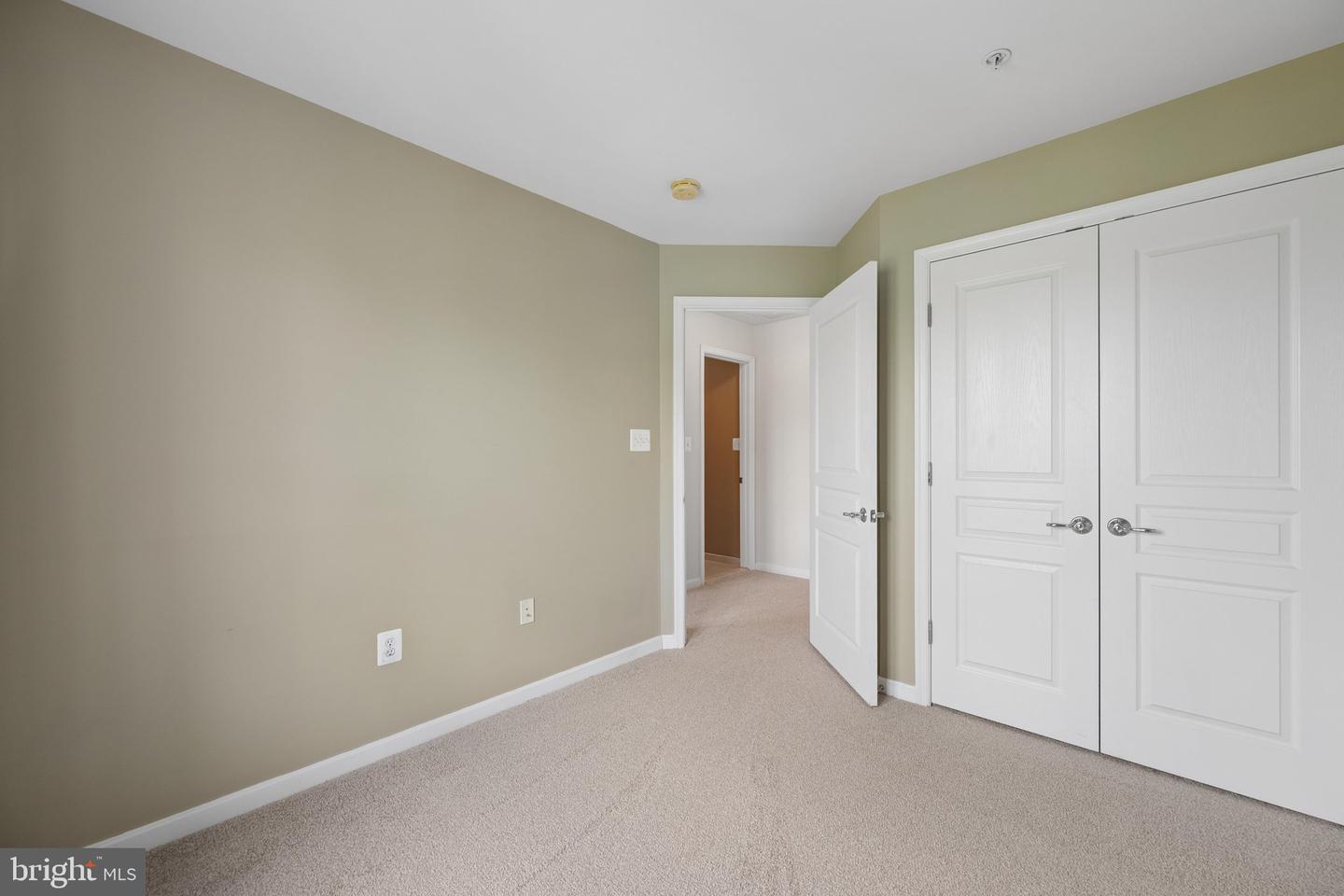 6384 Meandering Woods Ct Property Photo 41