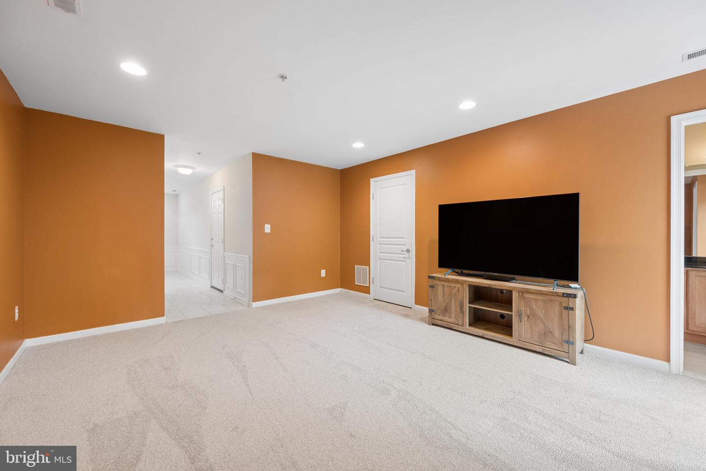 6384 Meandering Woods Ct Property Photo 51