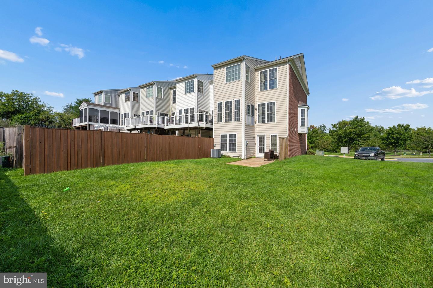 6384 Meandering Woods Ct Property Photo 62