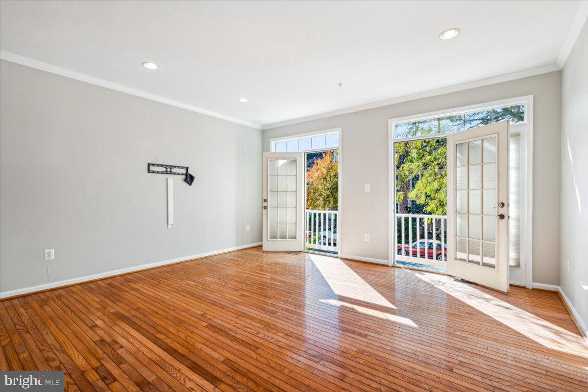 2442 Rippling Brook Rd Property Photo 11