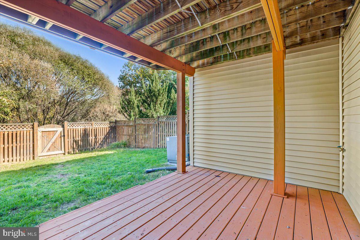 2442 Rippling Brook Rd Property Photo 43