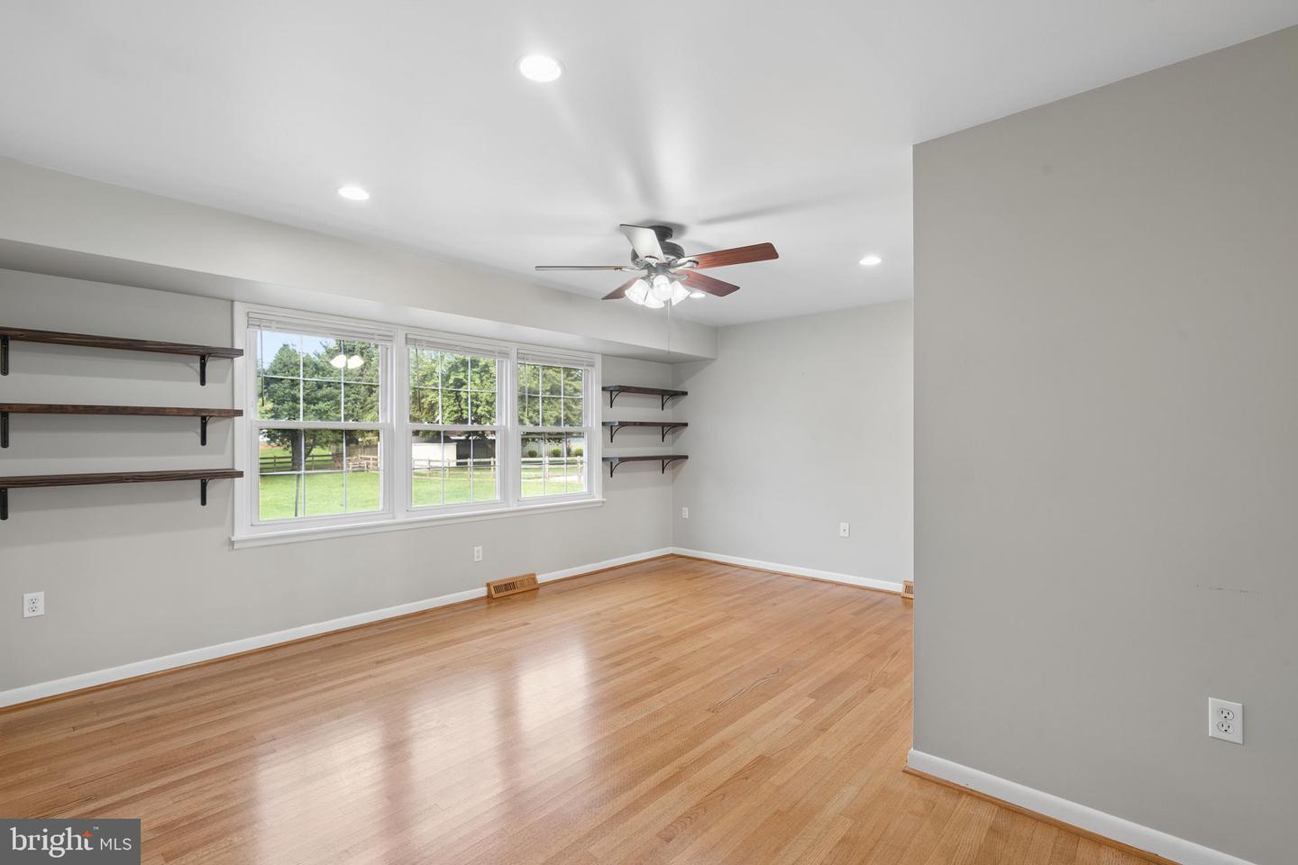 8109 Broadview Dr Property Photo 7