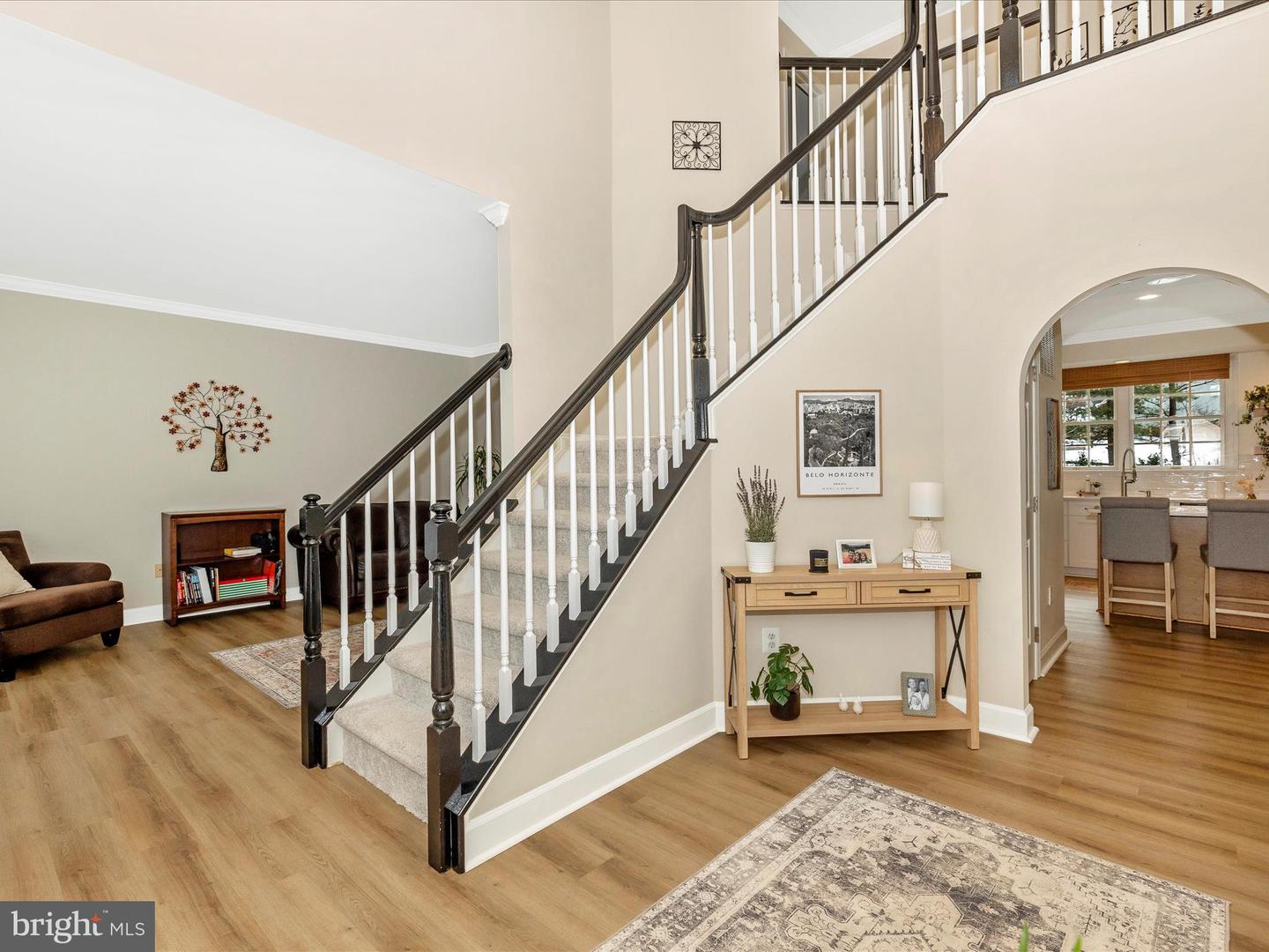 2422 Cobblestone Way Property Photo 3